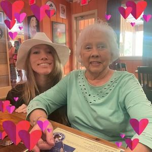 Meet your Posher, Isabel